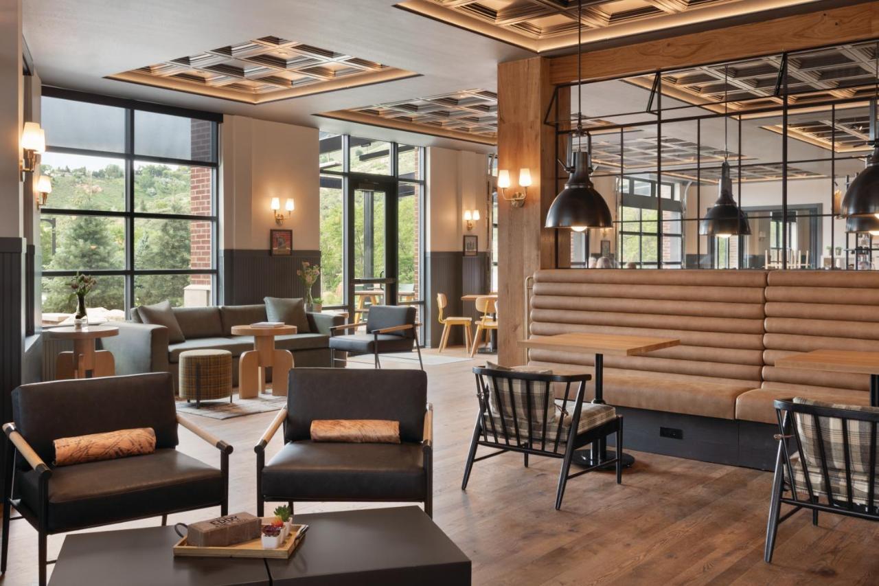גולדן The Eddy Taproom & Hotel מראה חיצוני תמונה